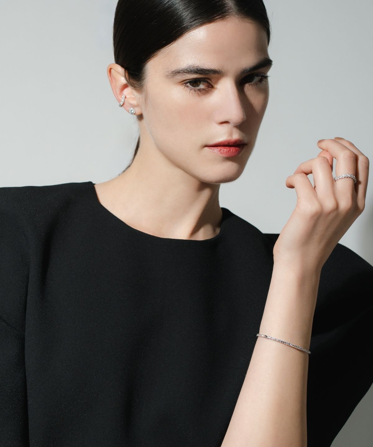 INFINITE DIAMOND BANGLE - 受注生産