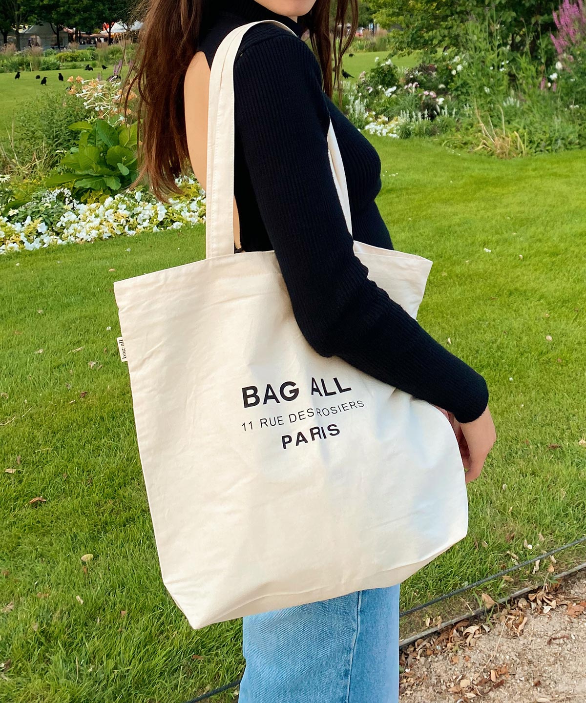 Paris Le Marais Tote with zipper - Cream