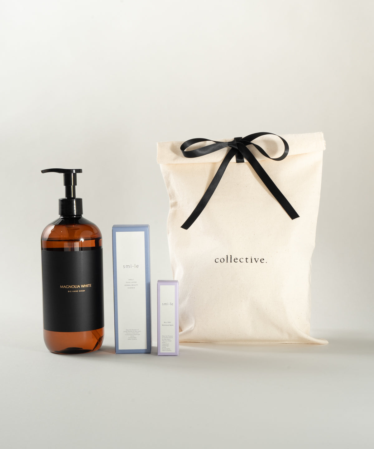 〈GIFT SET〉Magnolia White × smi-le プレミアムケアセット 配送料込
