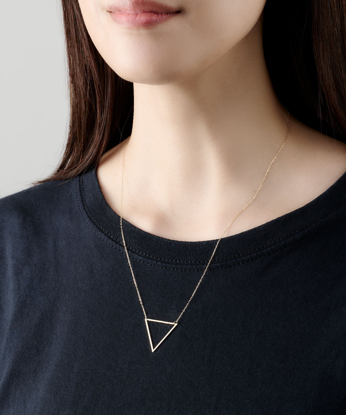 TRIANGLE OUTLINE NECKLACE - 受注生産