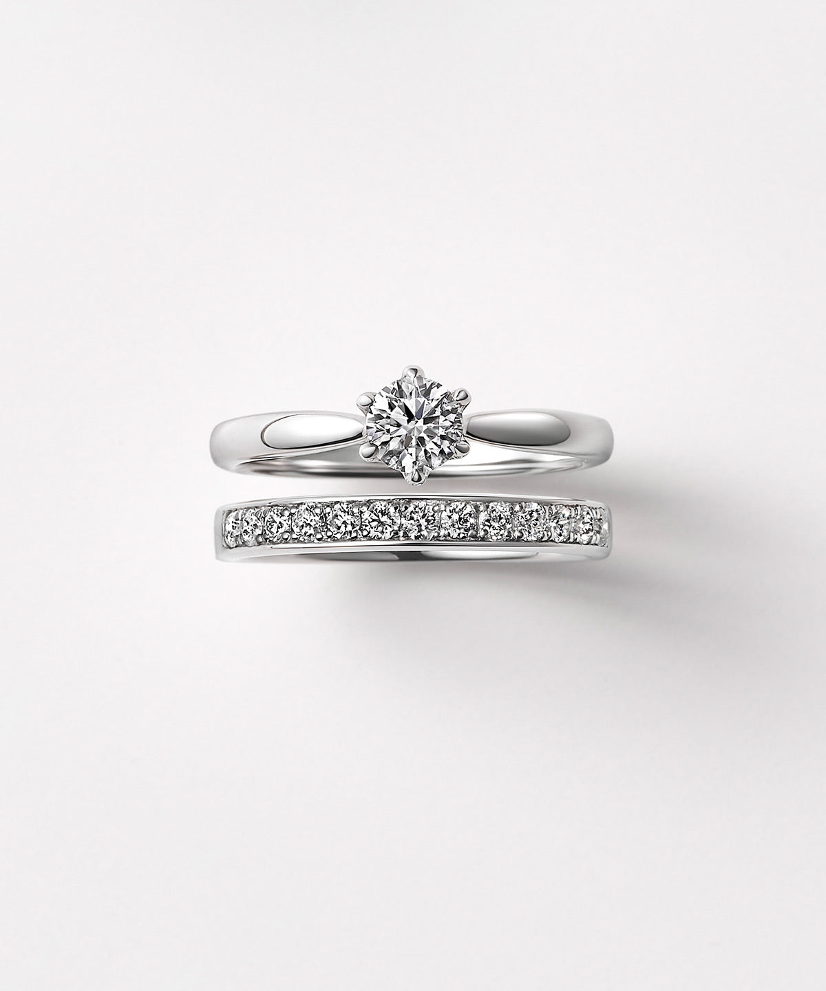 Magnolia Solitaire Ring